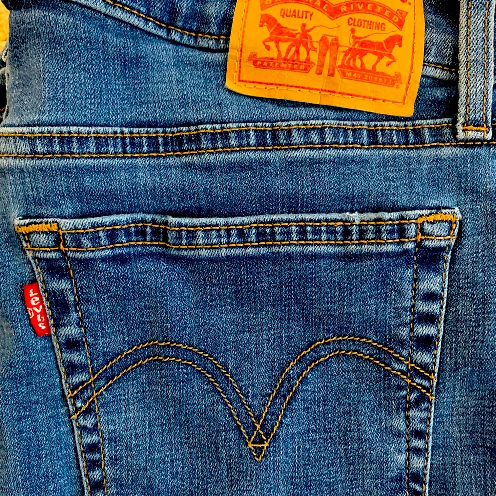 Levi’s Boyfriend Jeans